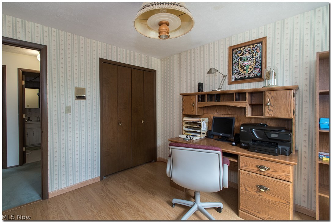 Colonial Park - Residential