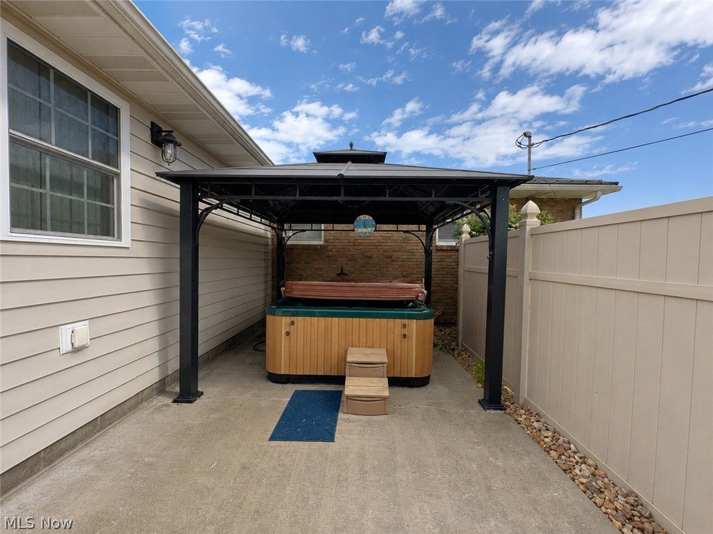 138 Tera Manor