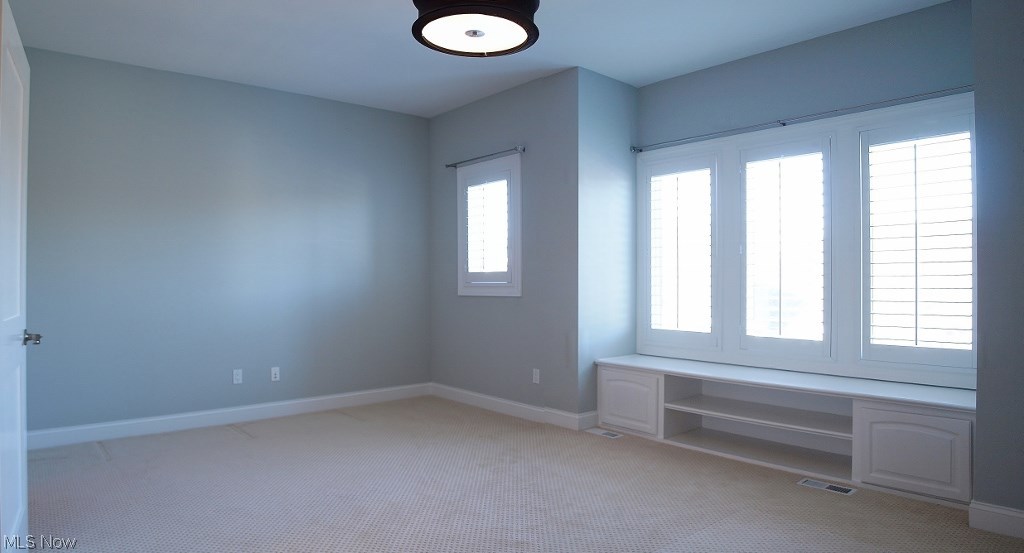 West Hampton at Crocker Park - Residential