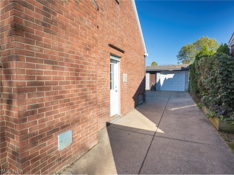 Tiny photo for 1599 Temple Avenue, Mayfield Heights, OH 44124 (MLS # 5254462)