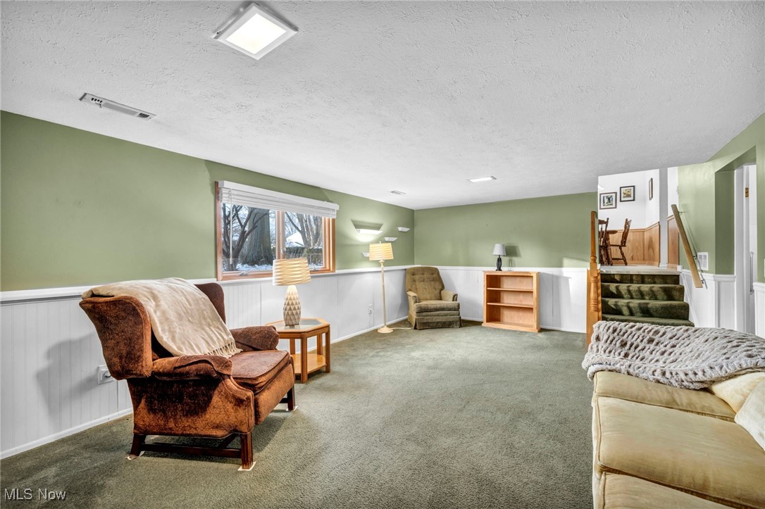 Wil-Lou Acres 02 - Residential