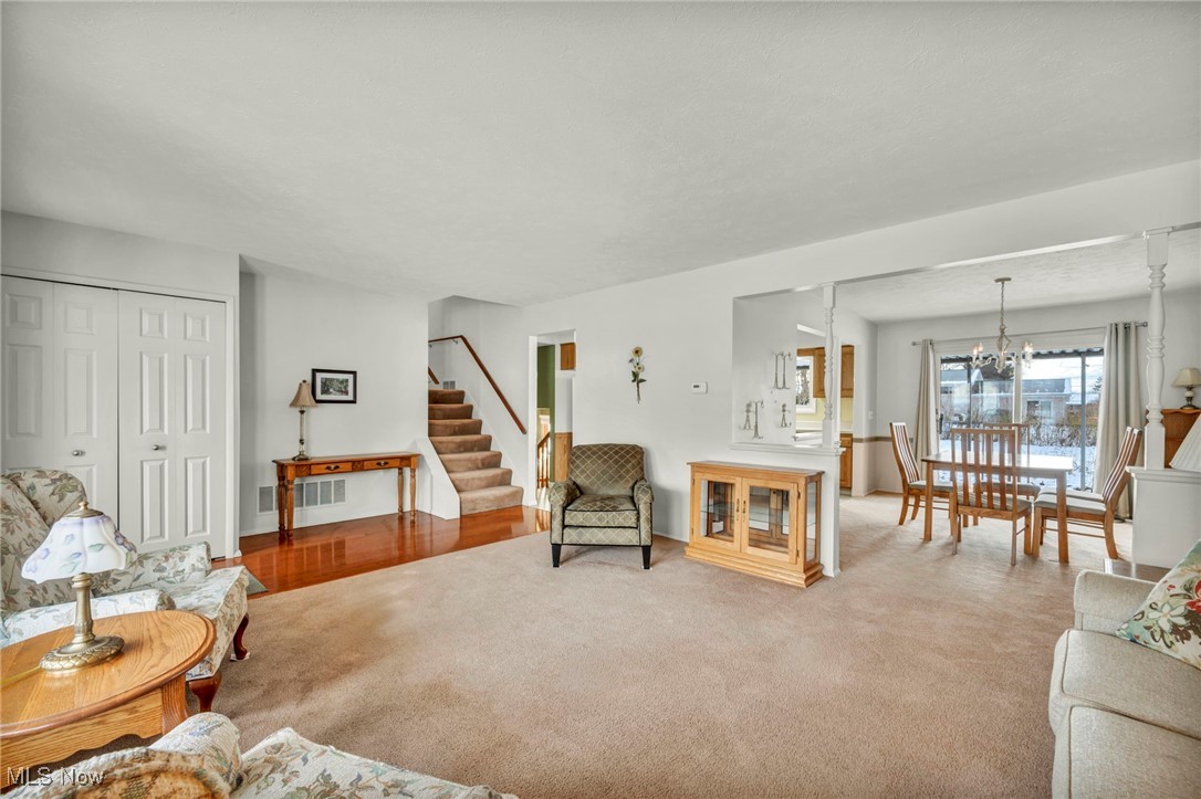 Wil-Lou Acres 02 - Residential