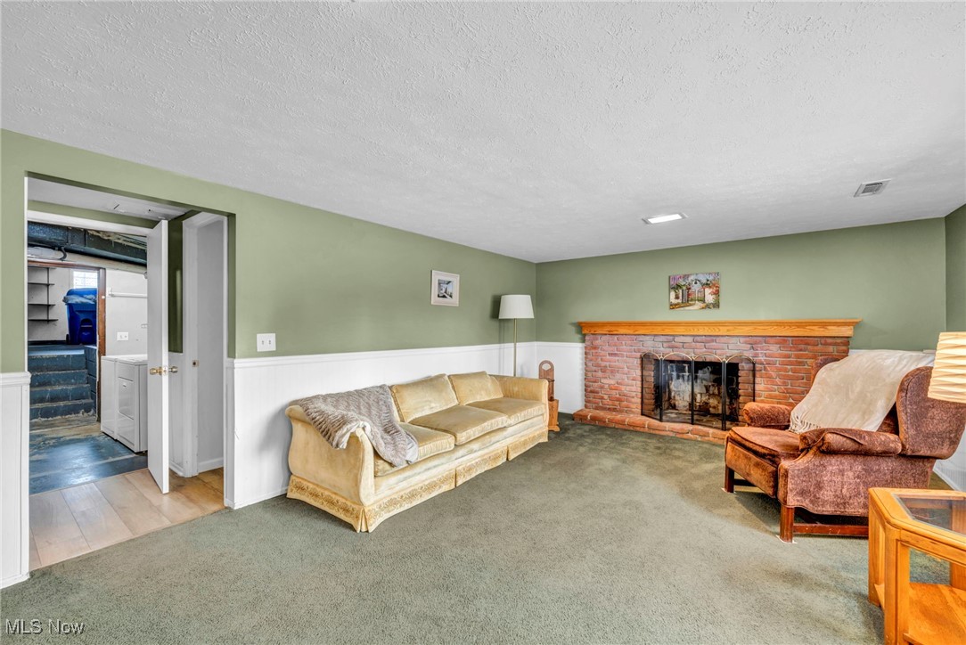 Wil-Lou Acres 02 - Residential