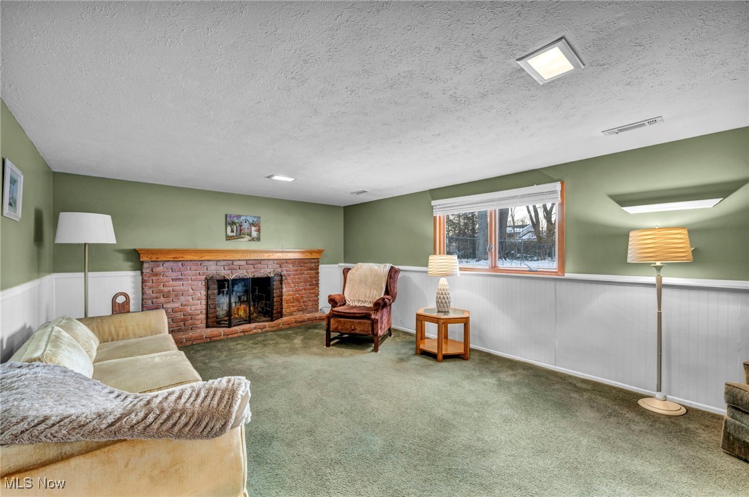 Wil-Lou Acres 02 - Residential