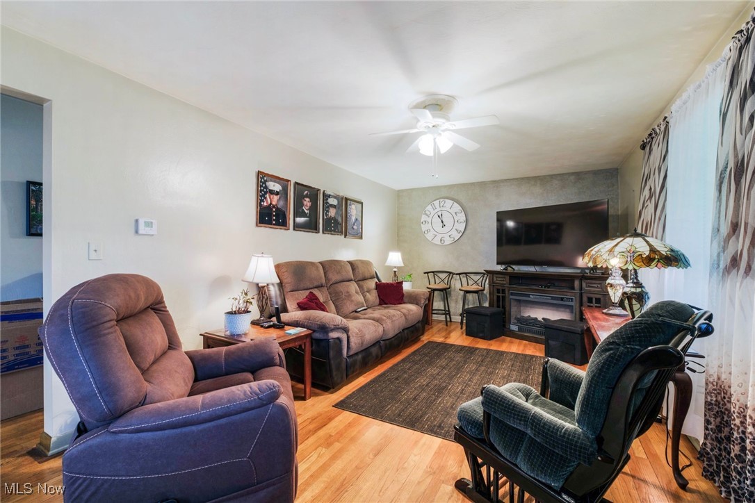 345 Coitsville Road, Campbell, Ohio image 10
