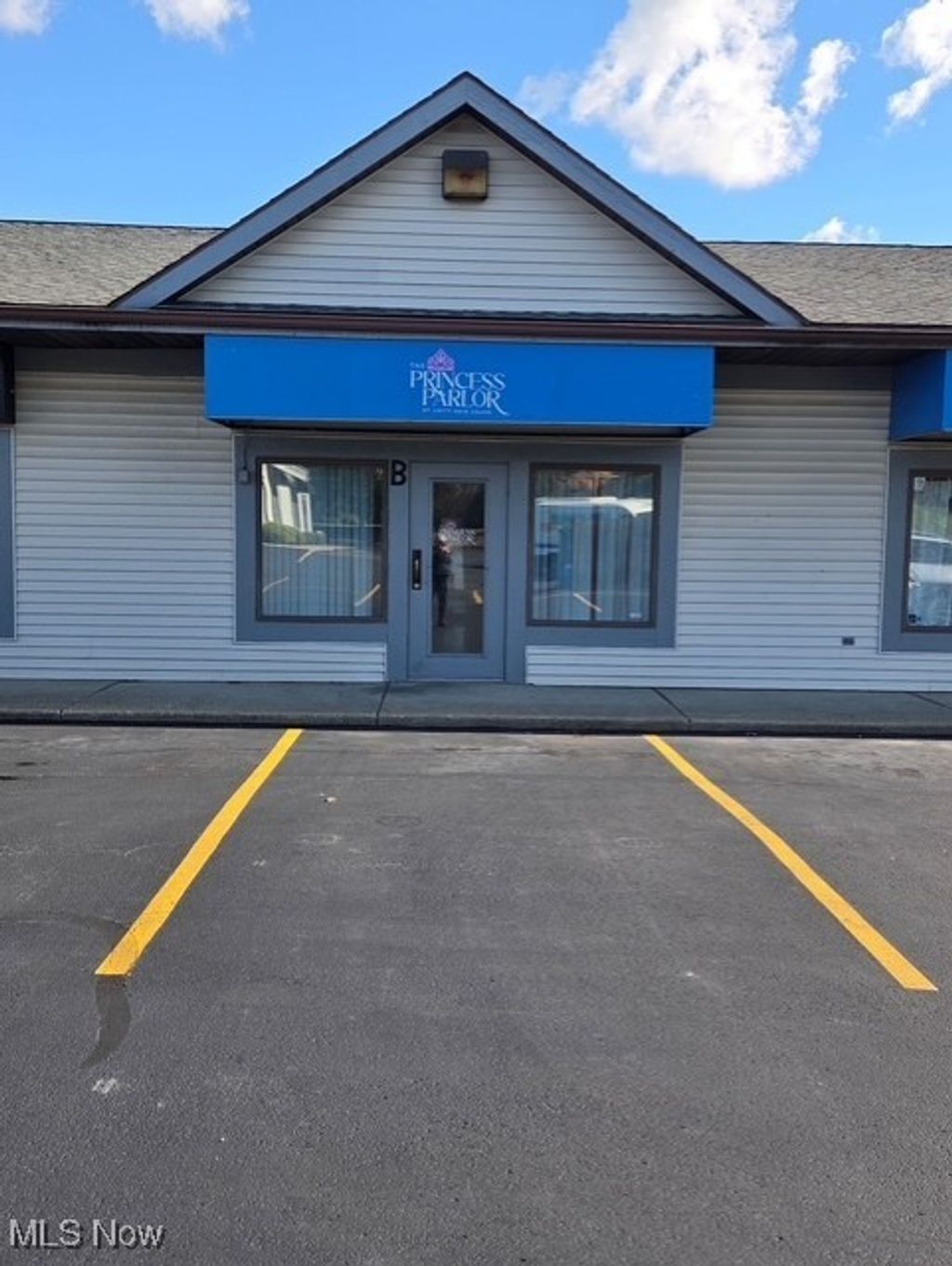 Photo of 7633 South Avenue, Youngstown, OH 44512 (MLS # 5168044)