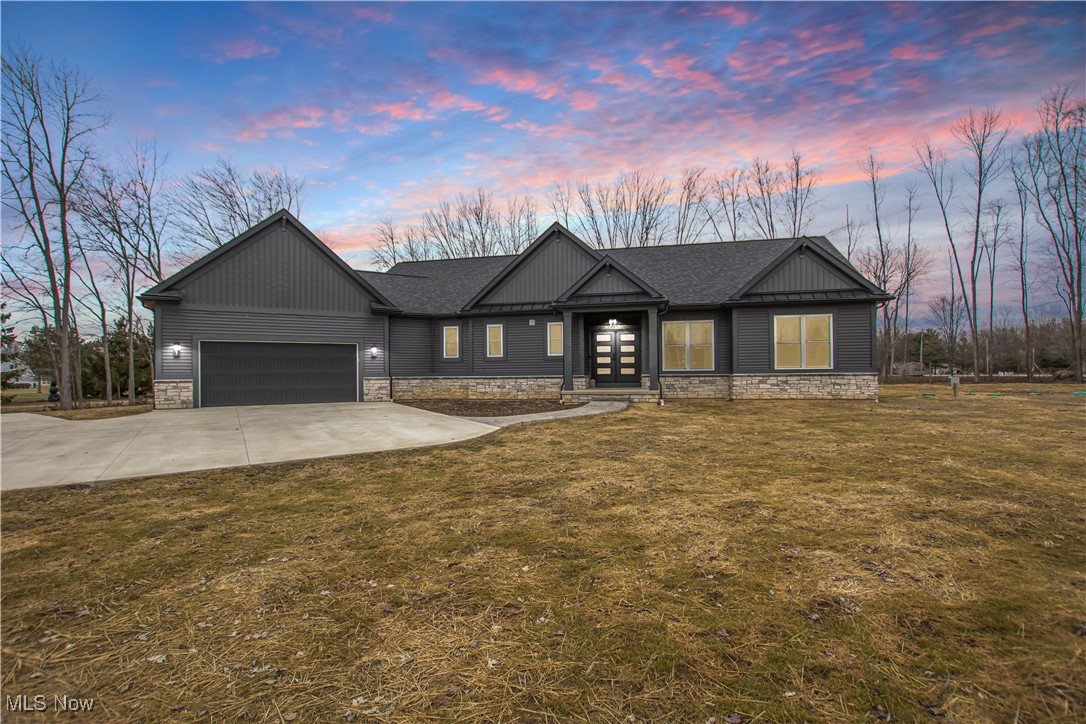 5906 Russia Road, South Amherst, Ohio image 1