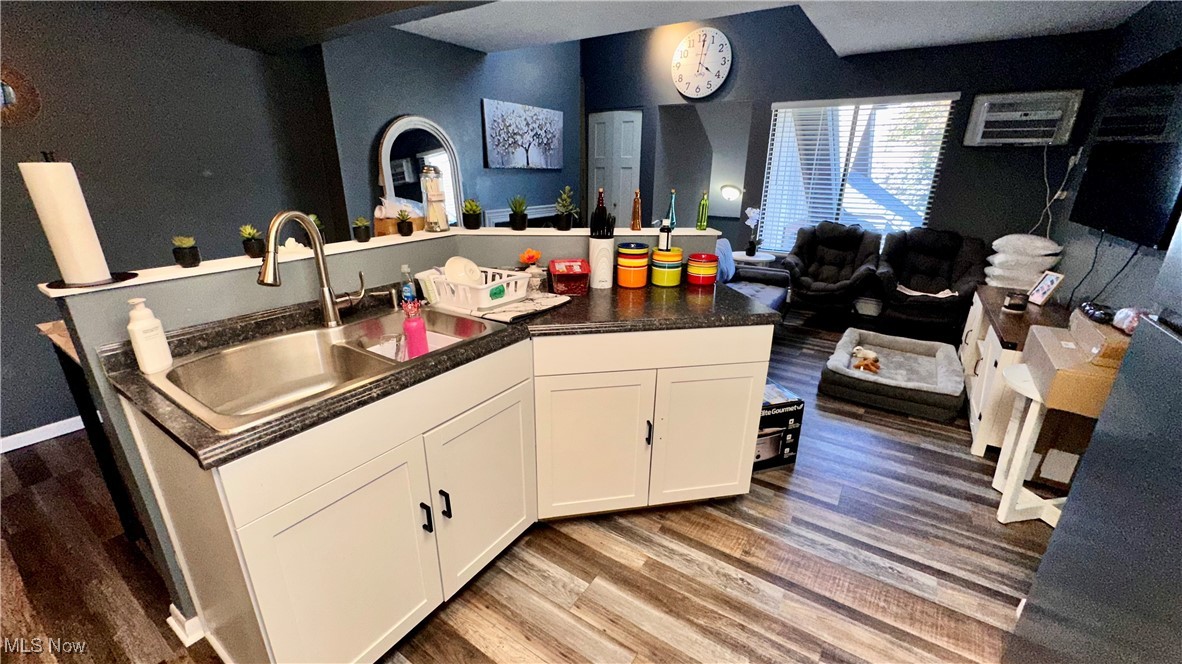 Timber Top Condo - Residential