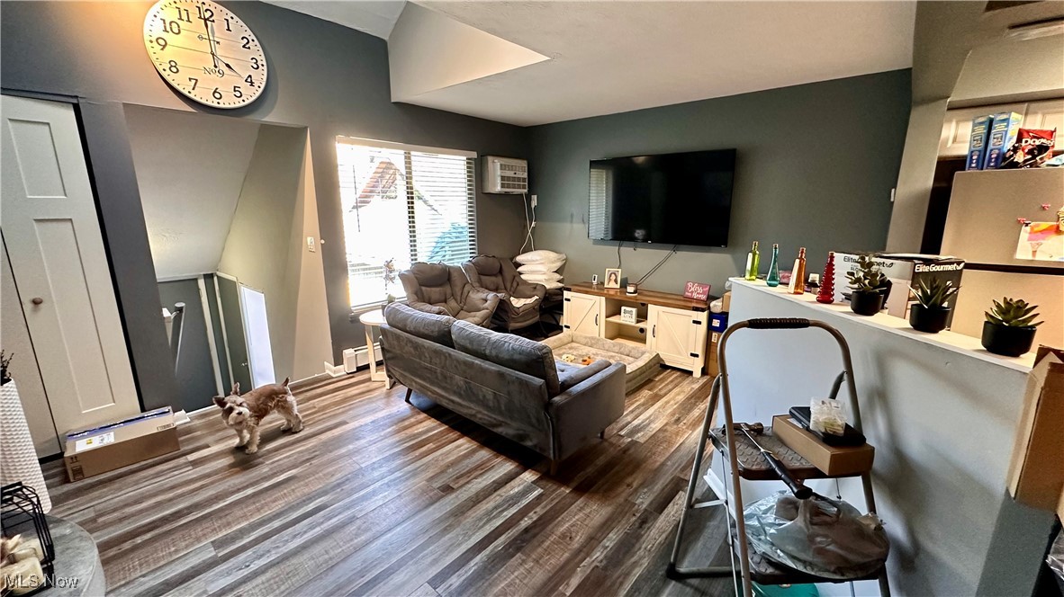 Timber Top Condo - Residential