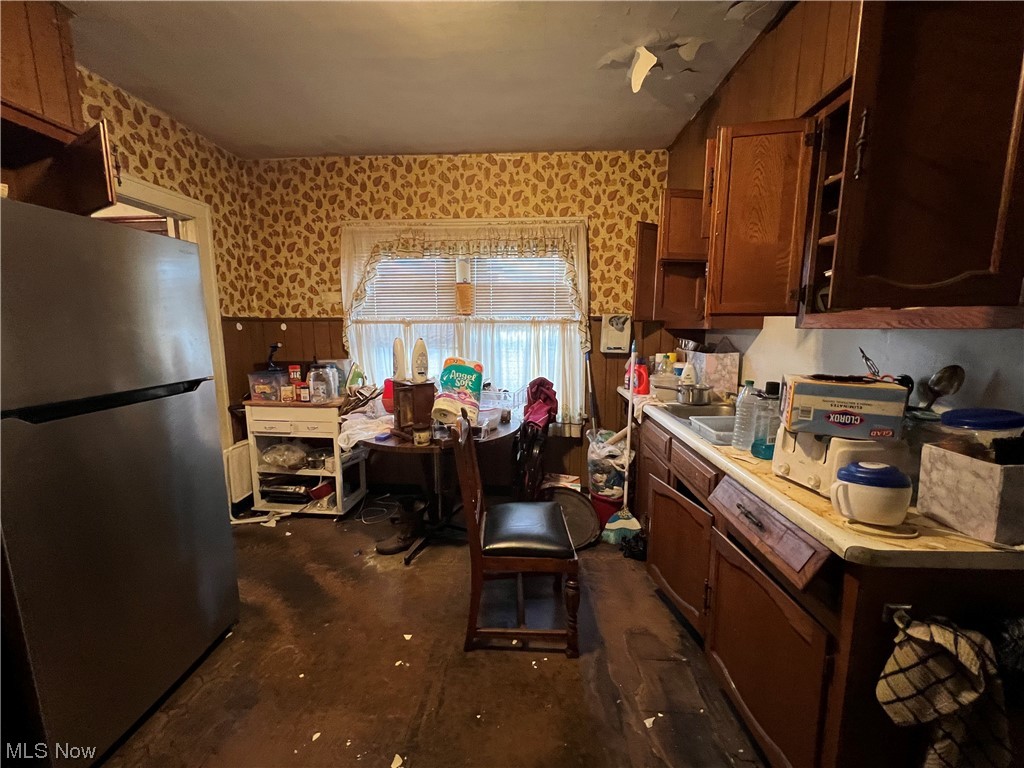 Ford Morgan & Frisbie Allotmen - Residential Income