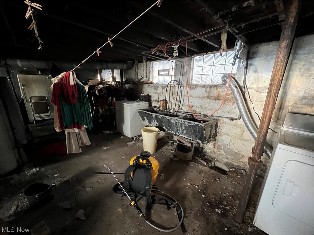 Ford Morgan & Frisbie Allotmen - Residential Income