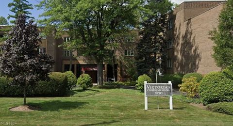 Condo For Sale - 3701 Mayfield Road<br/> Cleveland Heights, OH 44121