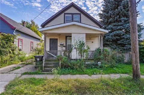 7713 Guthrie Avenue Cleveland OH 44102