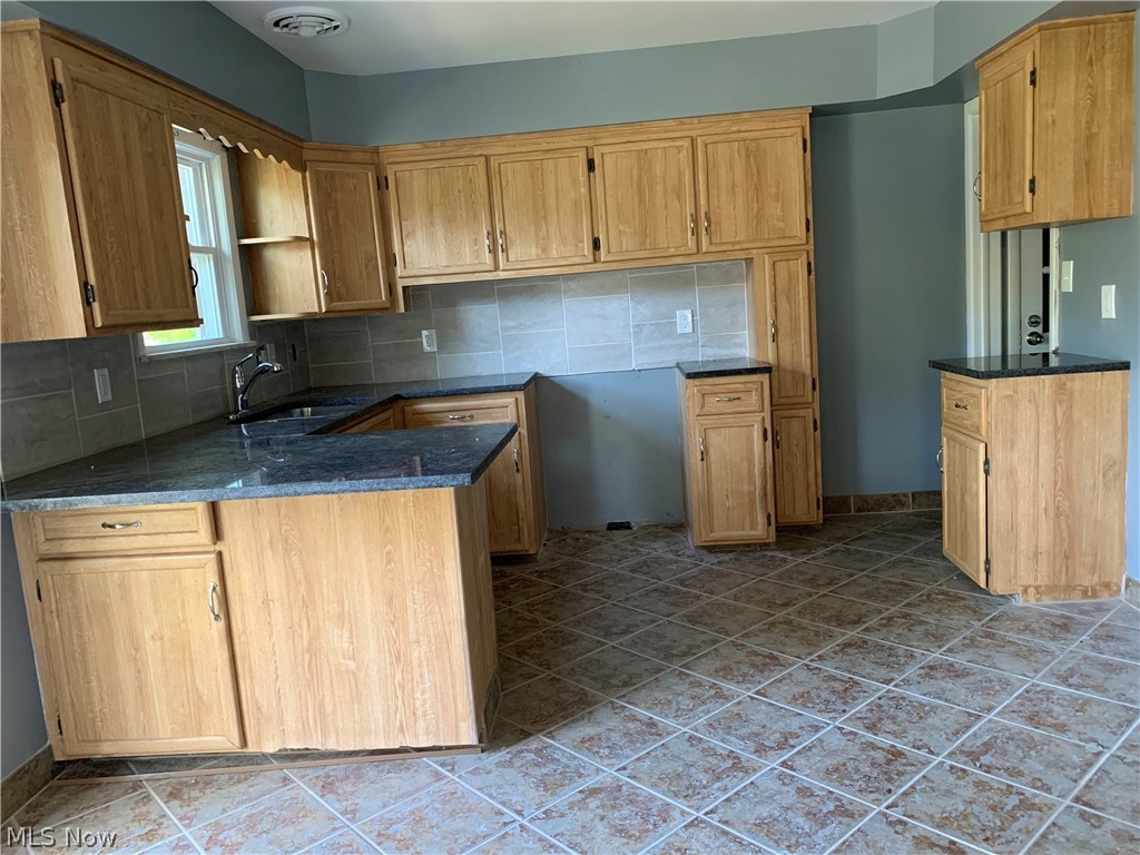 YORKSHIRE HEIGHTS - Residential