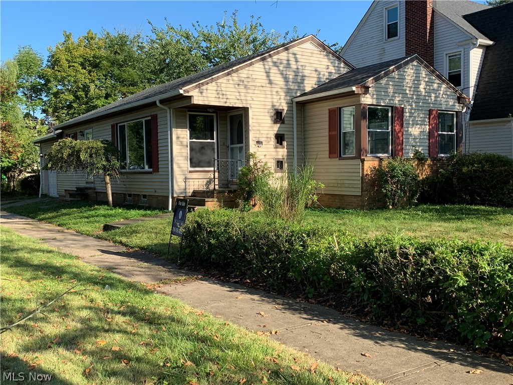 YORKSHIRE HEIGHTS - Residential