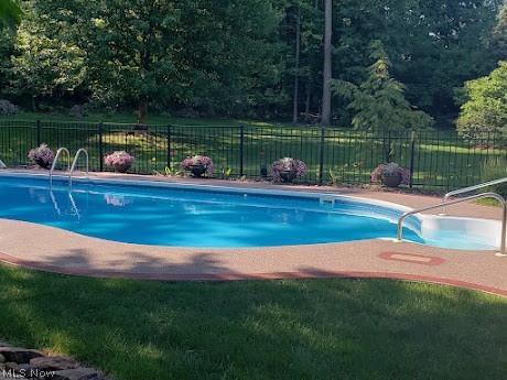 Estates At Meadowood - Residential