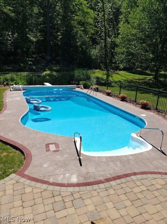 Estates At Meadowood - Residential