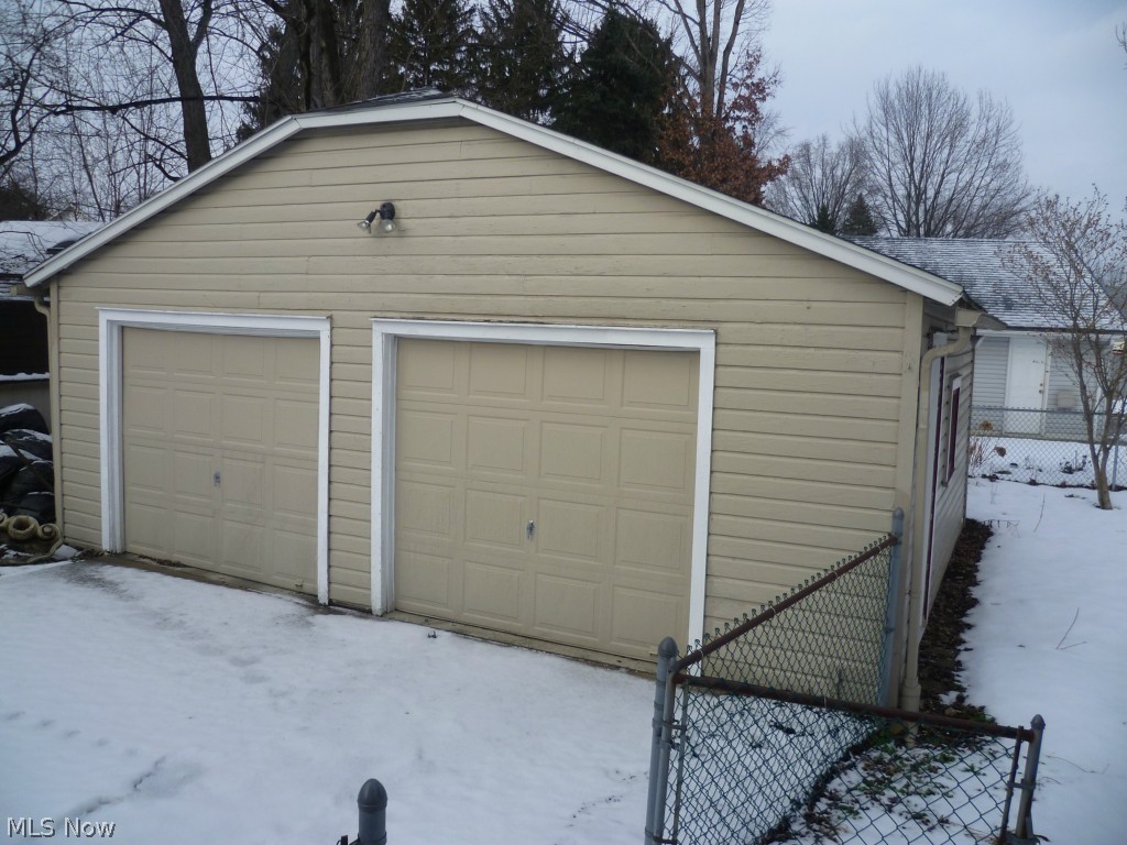 Oak Hill 02 Allotment/H L Fire - Residential