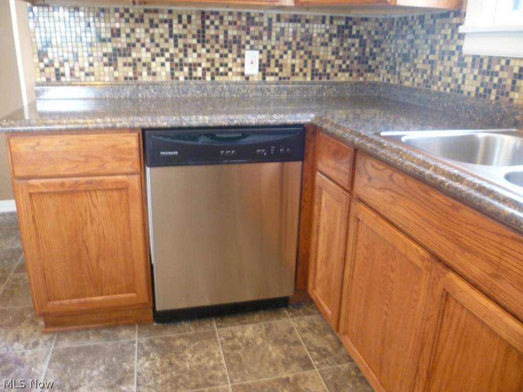 Oak Hill 02 Allotment/H L Fire - Residential