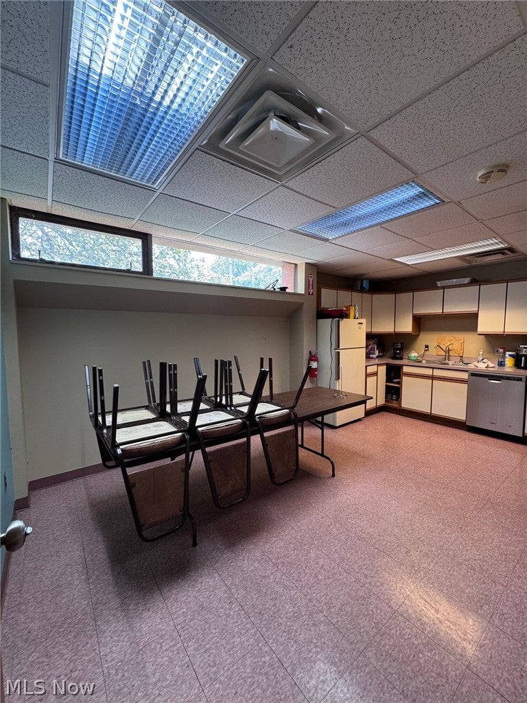 2341 Oakwood Drive