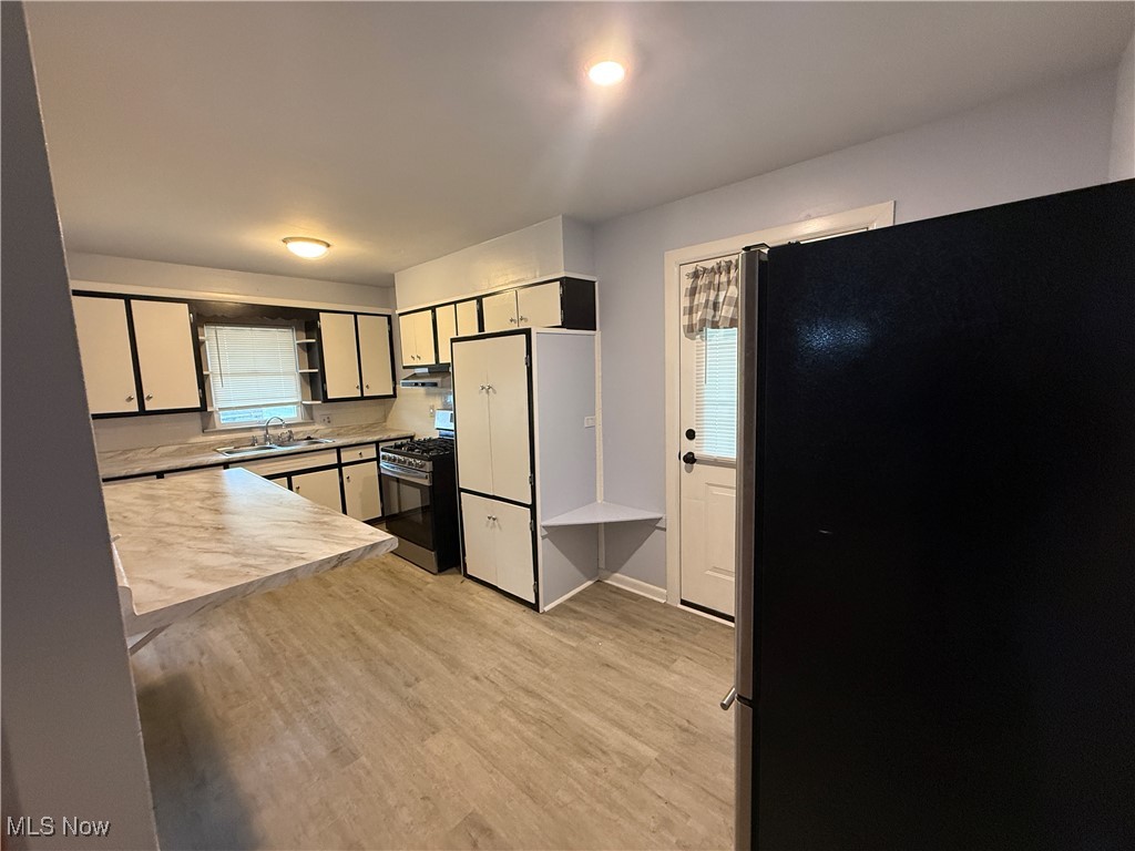 Happy Hollow - Residential