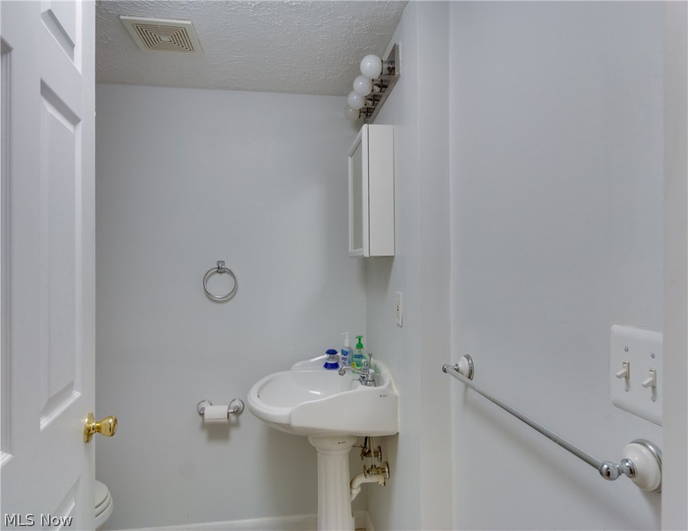 Chestnut Commons 01 - Residential