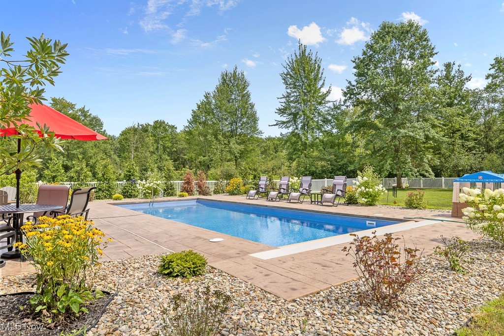 4938 Everett Road