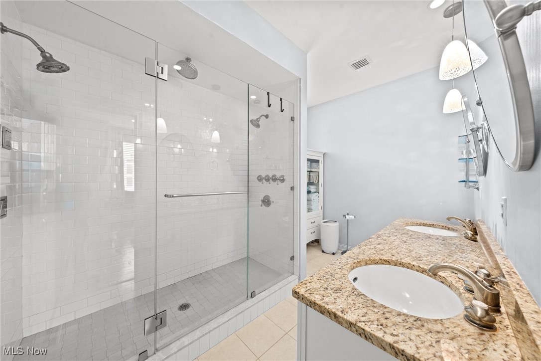 1481 Lindazzo Avenue, Cleveland, Ohio image 32