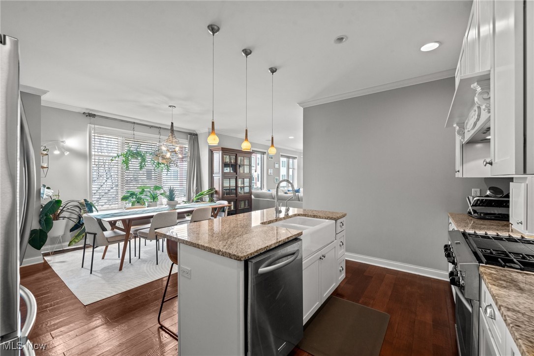 1481 Lindazzo Avenue, Cleveland, Ohio image 26