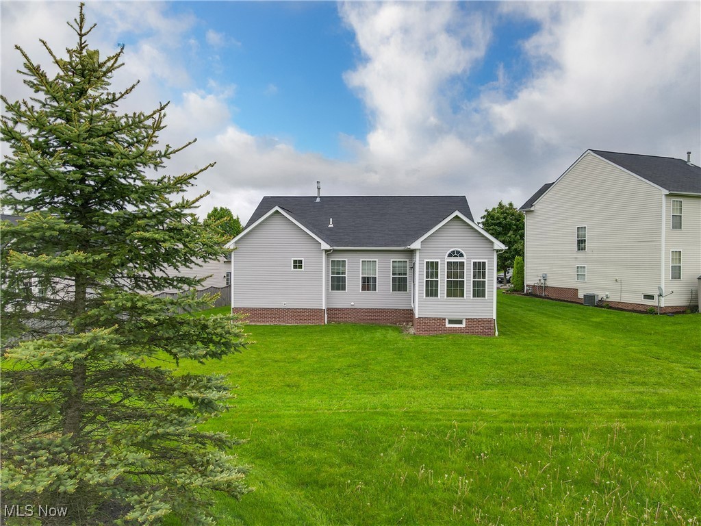 1282 Edgewood Lane, Streetsboro, Ohio image 25