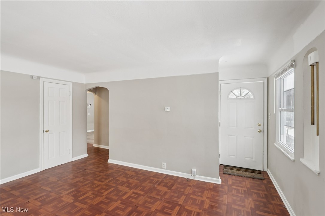 Seltzer Round Co Garfield Park - Residential