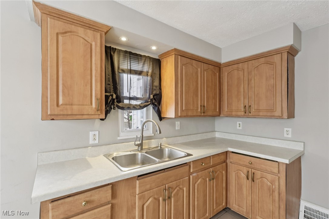 Seltzer Round Co Garfield Park - Residential