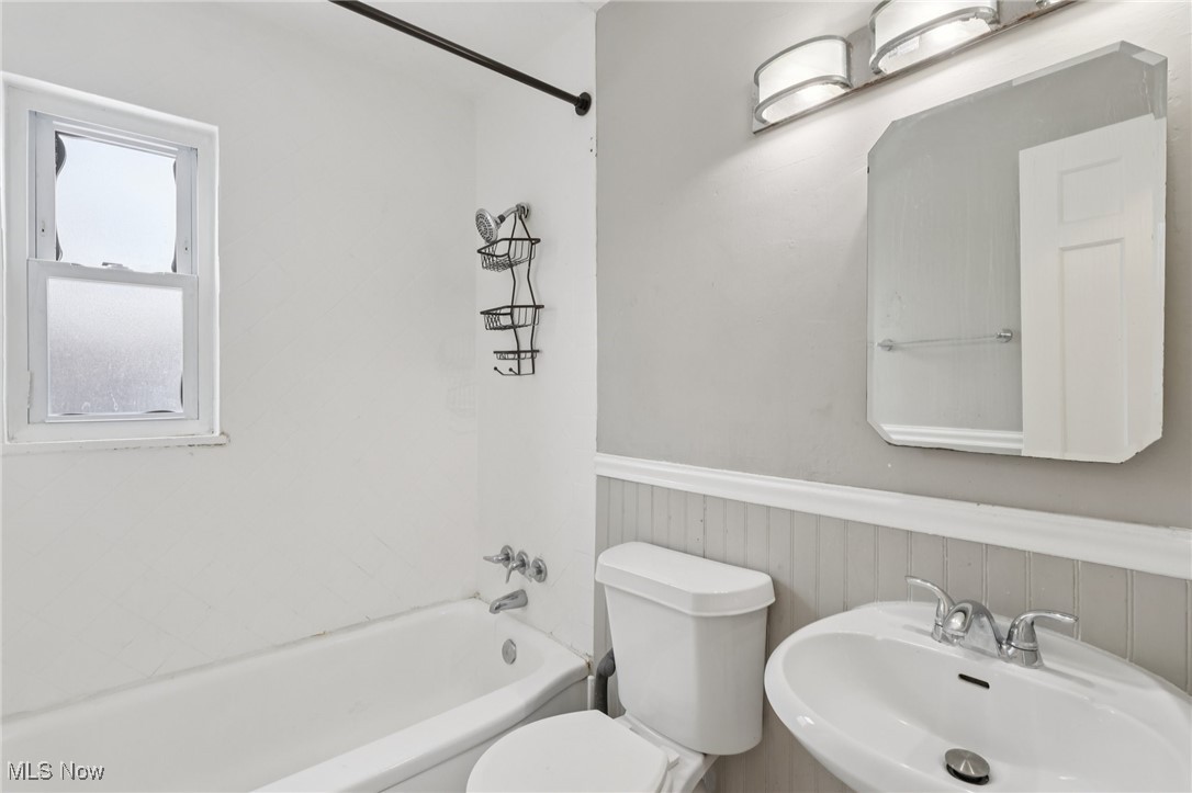 Seltzer Round Co Garfield Park - Residential