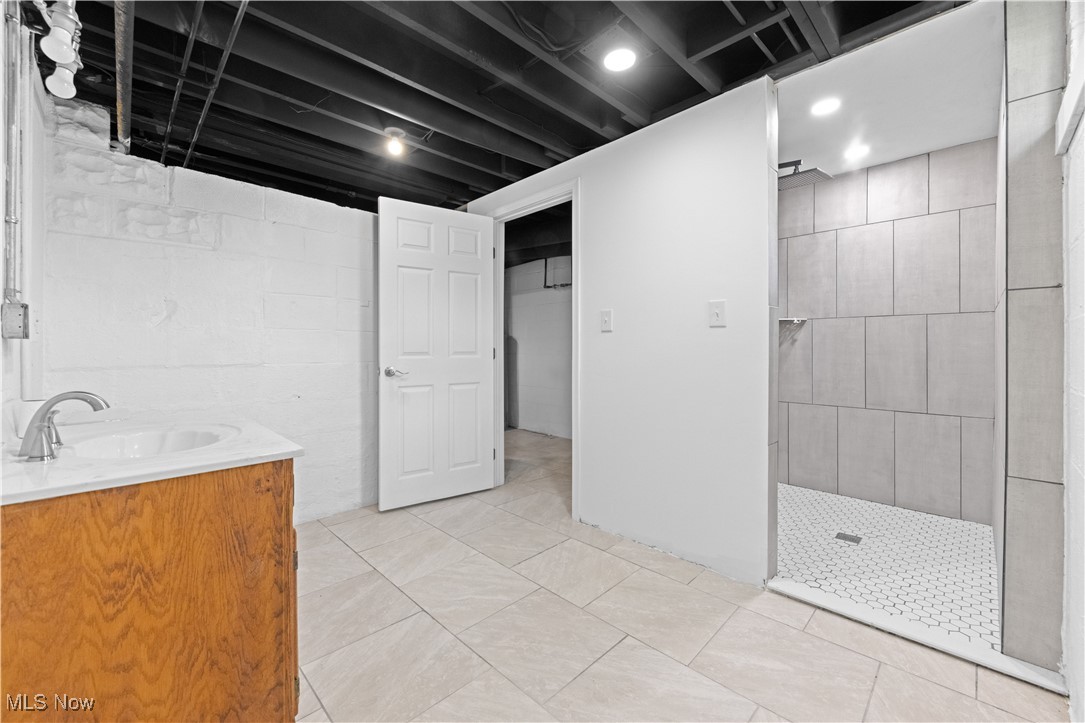 507 S 14th Street, Sebring, Ohio image 27