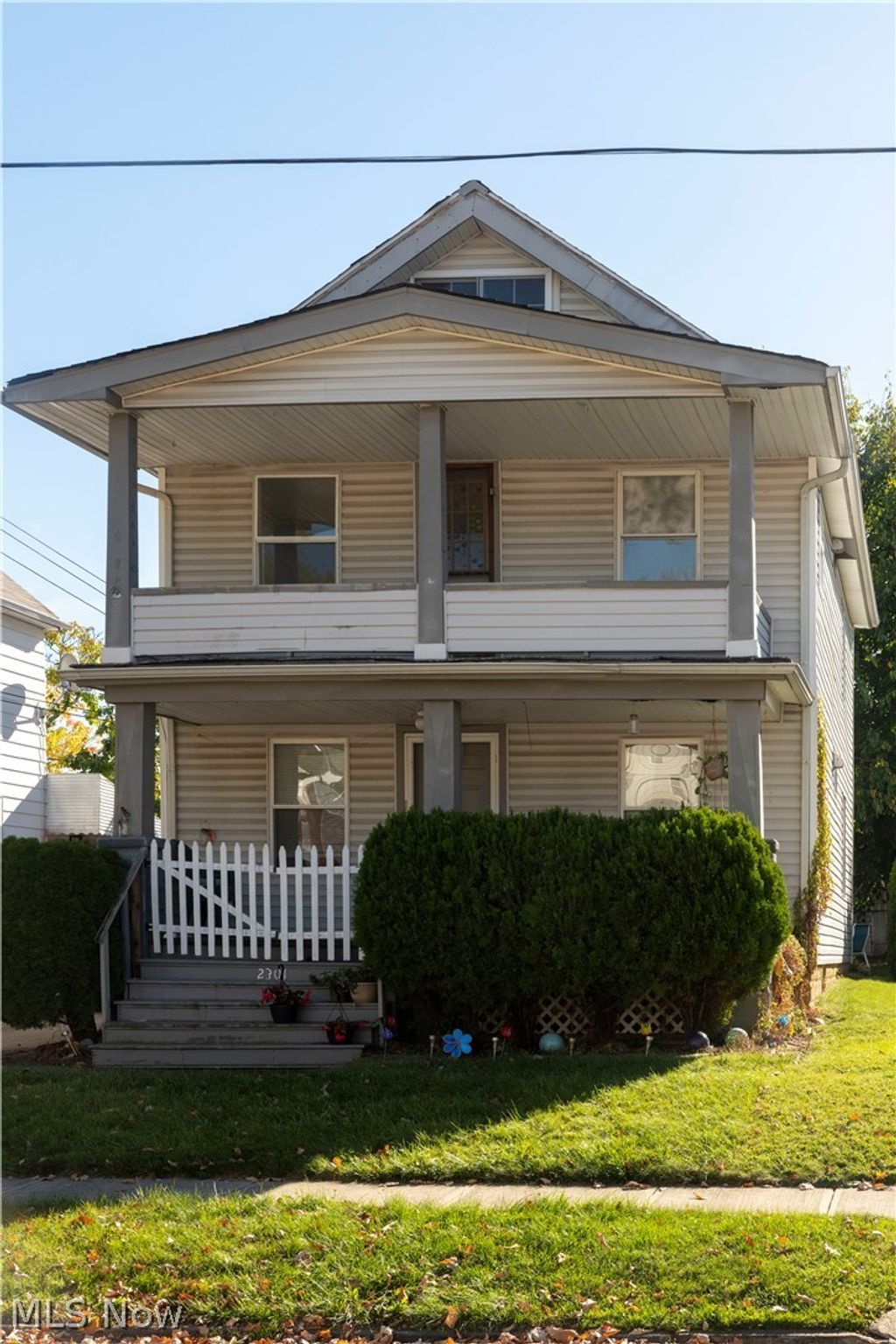 Photo of 2301 Hood Avenue, Cleveland, OH 44109 (MLS # 5210442)