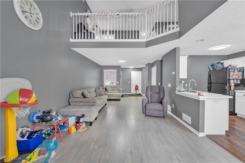 Photo of 1033 Parsons Road, Grafton, OH 44044 (MLS # 5182286)