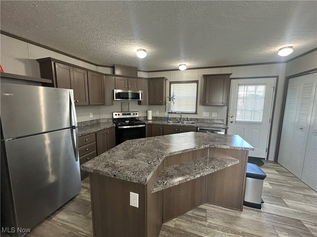 4825 Snowdrift Ln, Zanesville, Ohio image 7