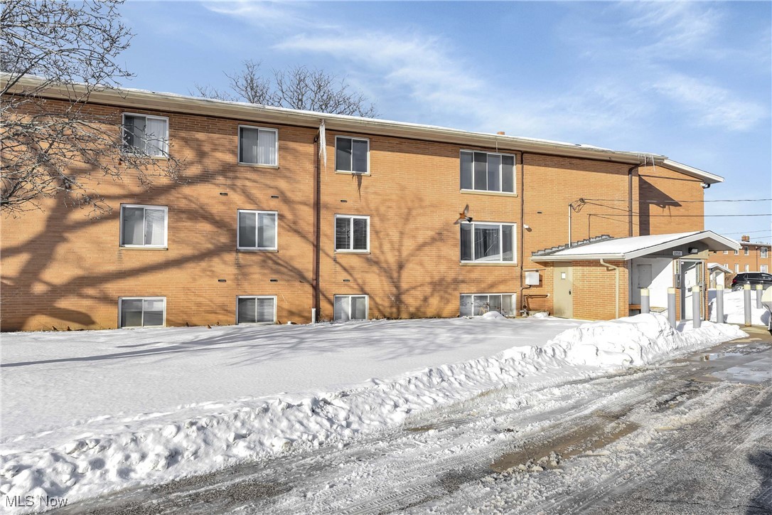 22081 River Oaks Drive #B1, Rocky River, Ohio image 19