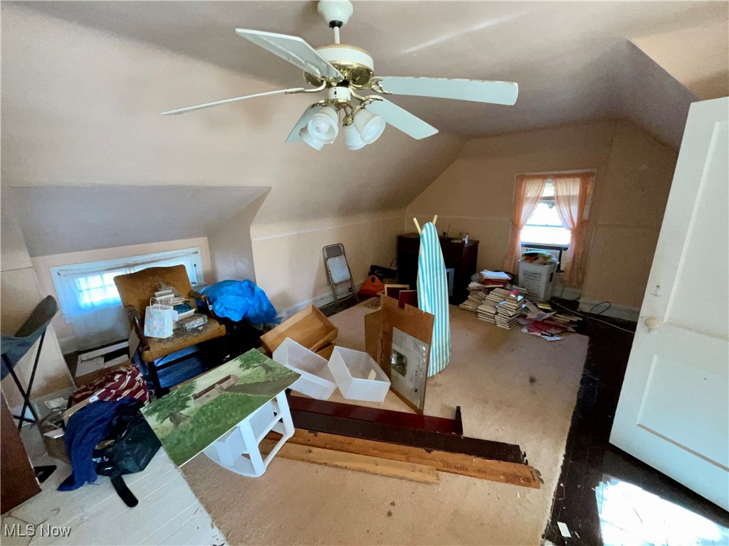 Van De Boe-Hager Cos Hlnds Su - Residential