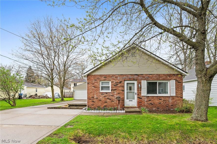 Well maintained and move in ready, this 2 bedroom, 1 bath home offers a practical layout with updates where they matter most.  The 25×11 owners' bedroom provides more space than you typically find, giving you room to stretch out and make it your own.  The kitchen was recently updated among other updates including furnace, stove, and refrigerator updated in 2016. Washer and dryer in 2015. Hot water tank just 4 years old. Windows and sliding door replaced in 2017 for improved efficiency and natural light.  Brand new metal roof on both the home and detached 2 car garage as of May 2025.  Outside, the 2 car detached garage gives you added space for parking, storage, or a workshop.
Great location, close to the lake, with convenient access to shopping, dining, and medical facilities, making everyday living simple.  Clean, updated, and in a location that makes sense. This one is easy to step into and start living.