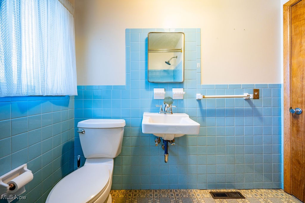 Paradise Village Adn #1 - Residential