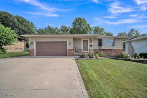 Photo for 4021 Tamarack Drive