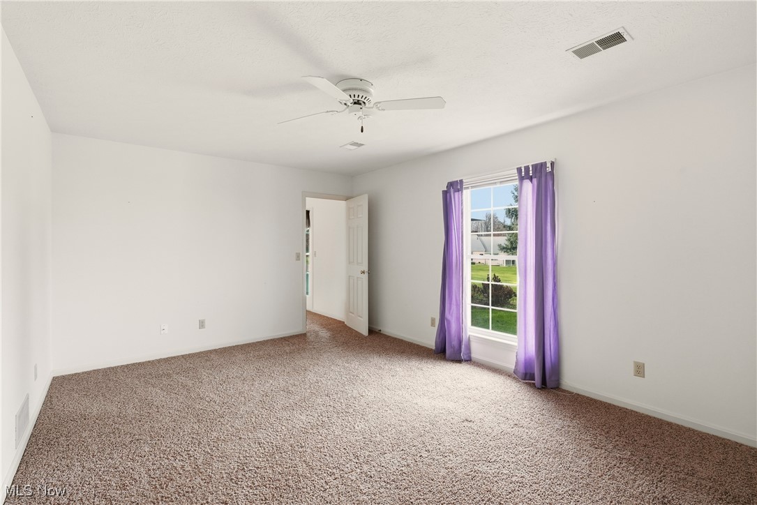 King Ridge 02 Condo - Residential