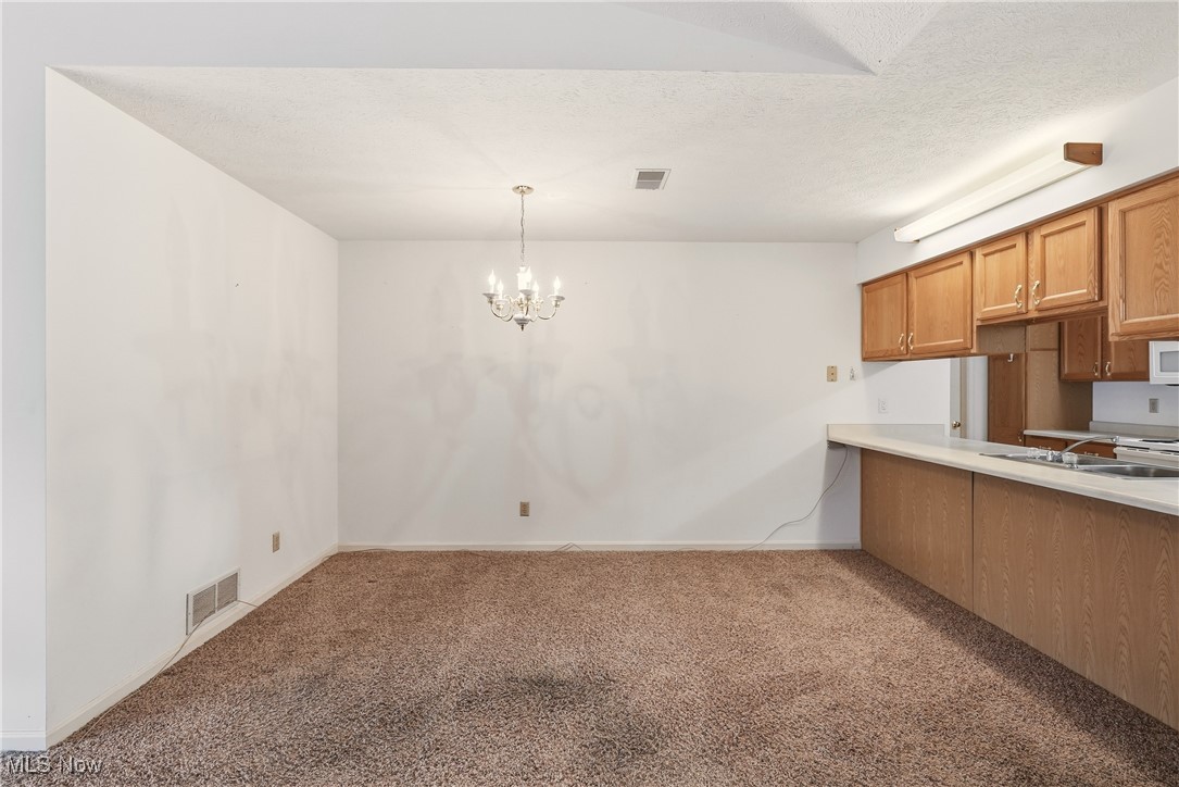 King Ridge 02 Condo - Residential