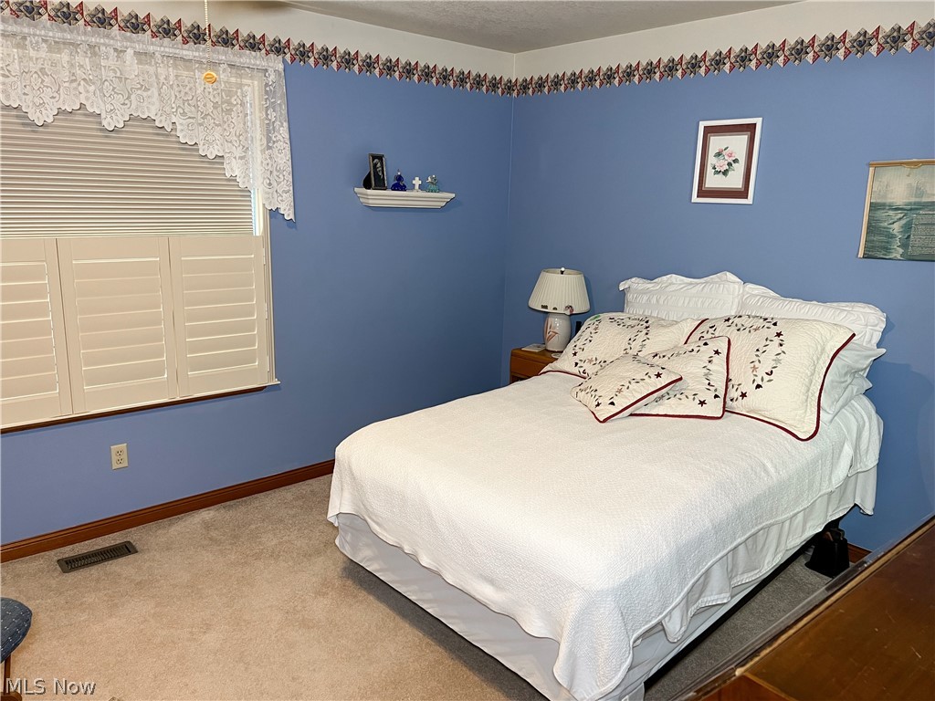 Village/Jamestown Trace Condo - Residential