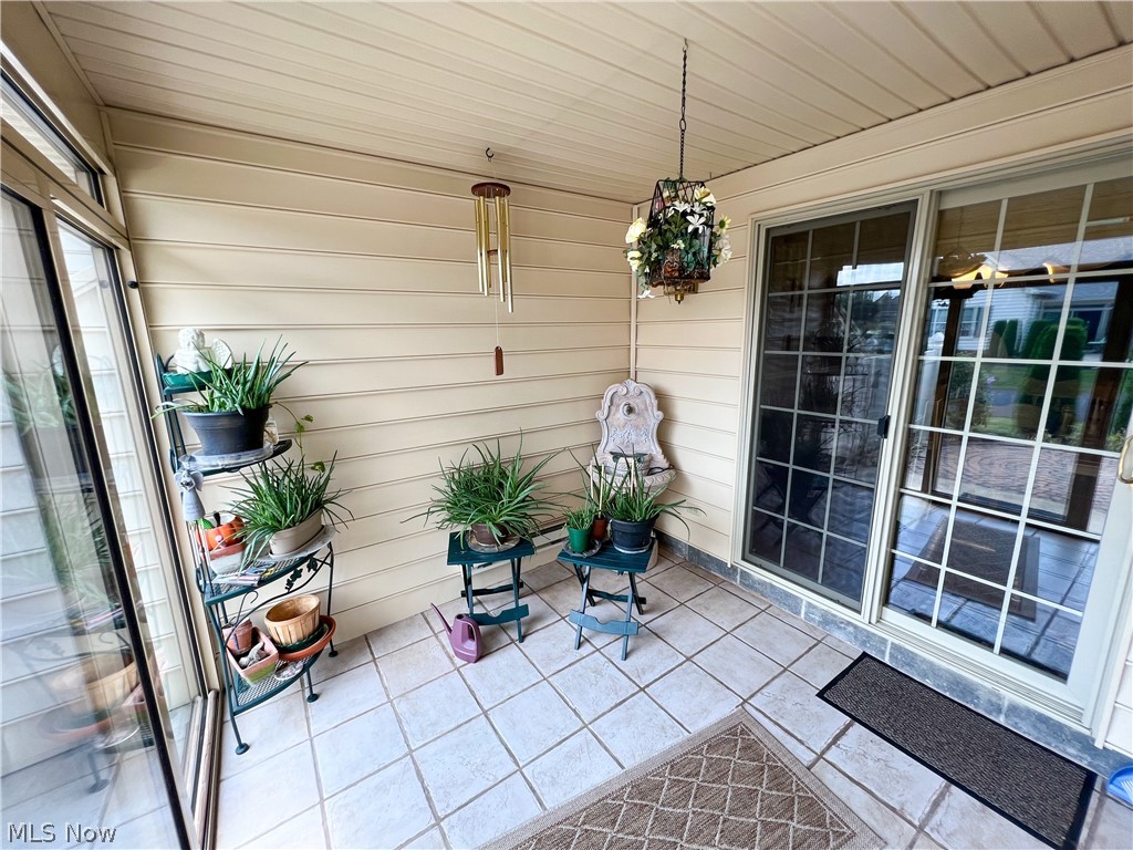 Village/Jamestown Trace Condo - Residential