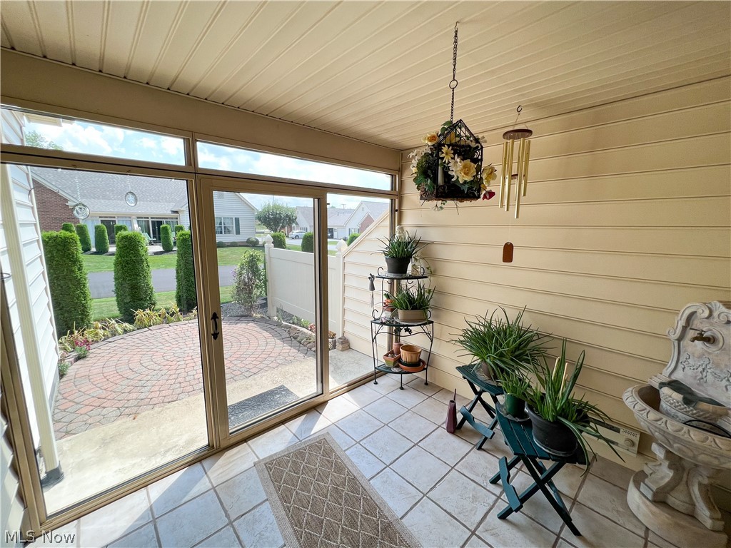 Village/Jamestown Trace Condo - Residential