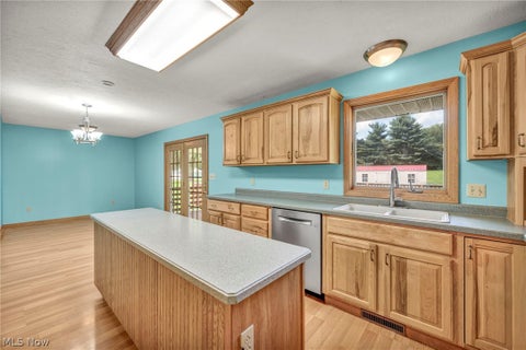 Tiny photo for 275 Smedley Drive, Washingtonville, OH 44490 (MLS # 5239861)