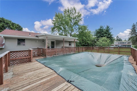 Tiny photo for 275 Smedley Drive, Washingtonville, OH 44490 (MLS # 5239861)