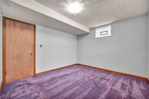Tiny photo for 275 Smedley Drive, Washingtonville, OH 44490 (MLS # 5239861)